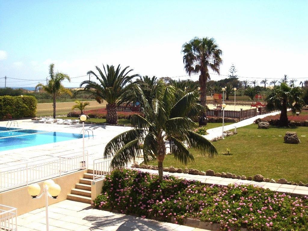 Inatel Porto Santo Hotel Екстериор снимка